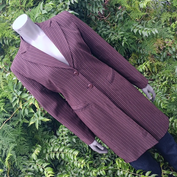 LARRY LEVINE CLASSICS LADIES BROWN PIN-STRIPED VINTAGE LIGHT OVERCOAT - Picture 9 of 17